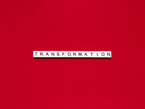 Comment transformer un espace sous les combles en une chambre d'enfant ludique?